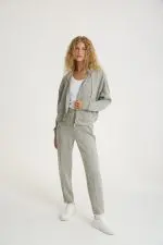 טופ מודל עם רוכסן