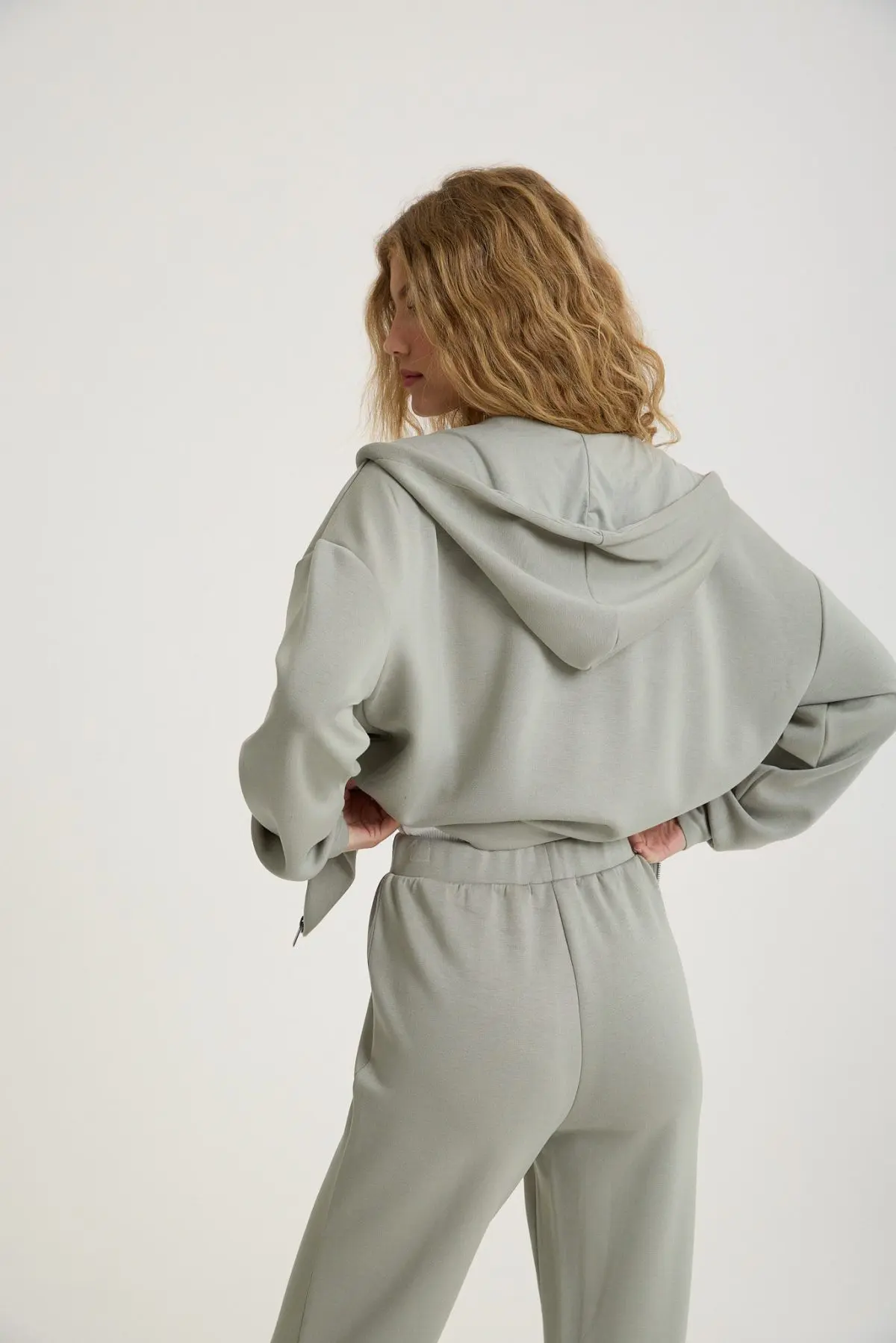 ⁦טופ מודל עם רוכסן- חלק מסט⁩ – תמונה ⁦4⁩