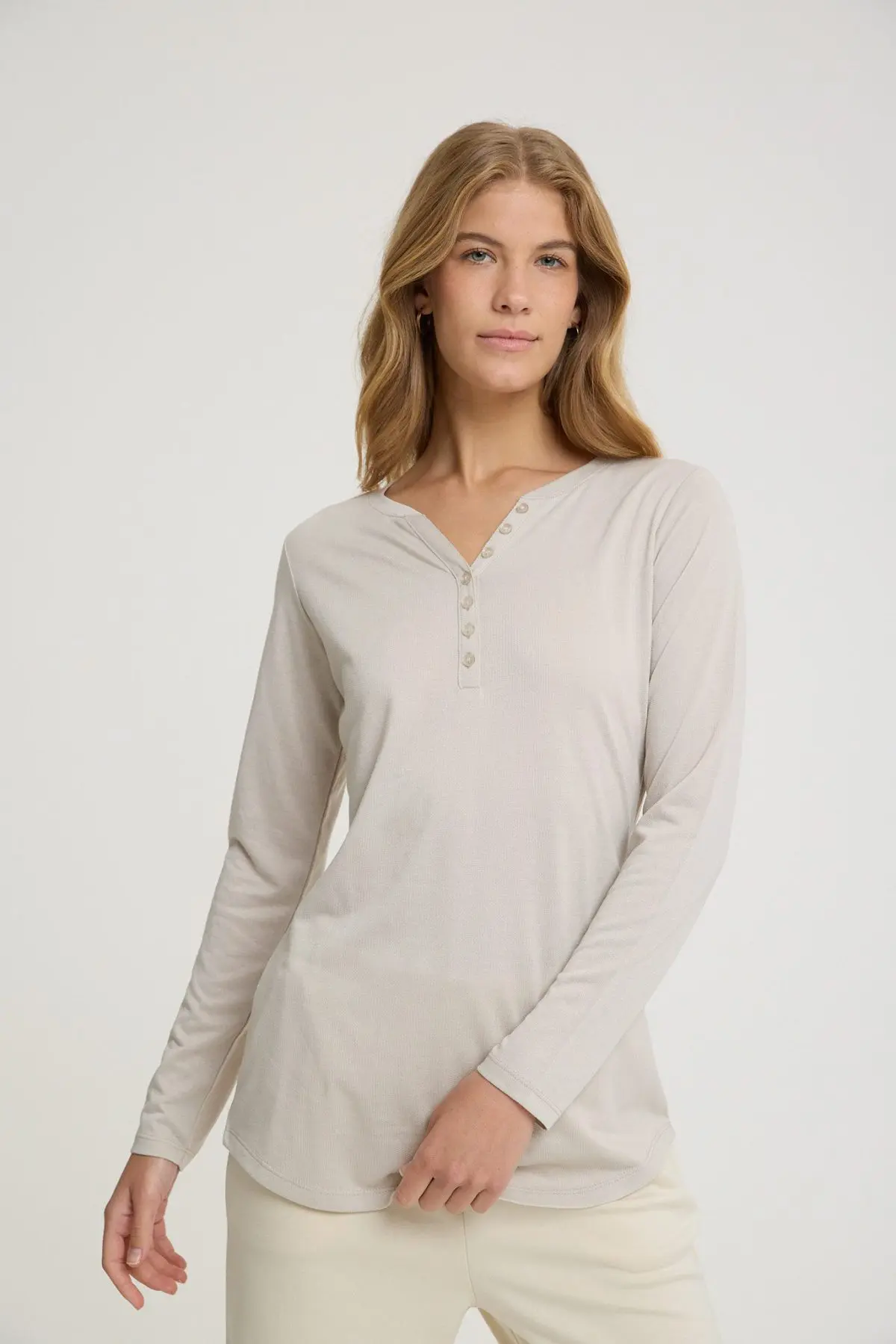 ⁦ח. בייסיק עם חצי כפתרה⁩ – תמונה ⁦2⁩