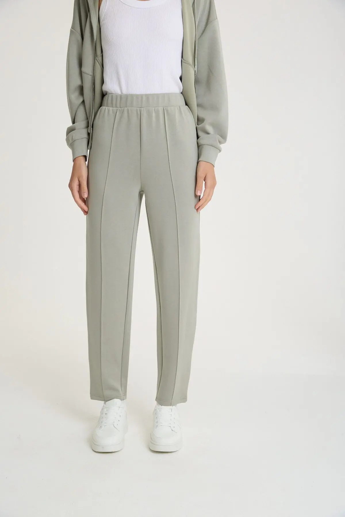 ⁦מכנס מודל- חלק מסט⁩ – תמונה ⁦2⁩