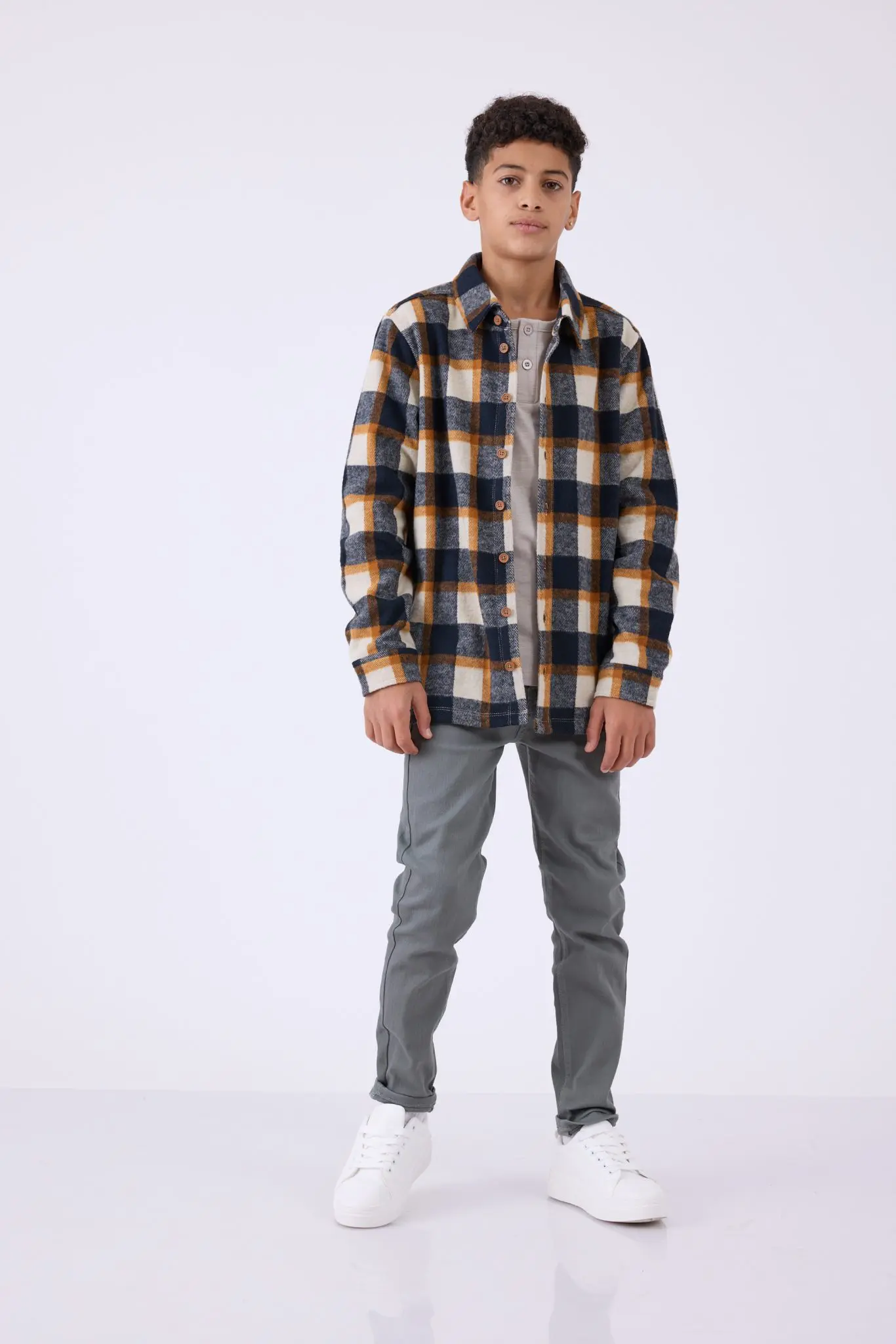 ח. מכופתרת סרוגה ח. מכופתרת סרוגה