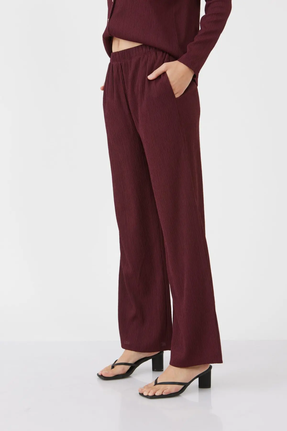 ⁦מכנס סרוג- חלק מסט⁩ – תמונה ⁦2⁩