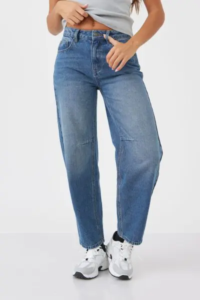 ג'ינס בגזרת בלון