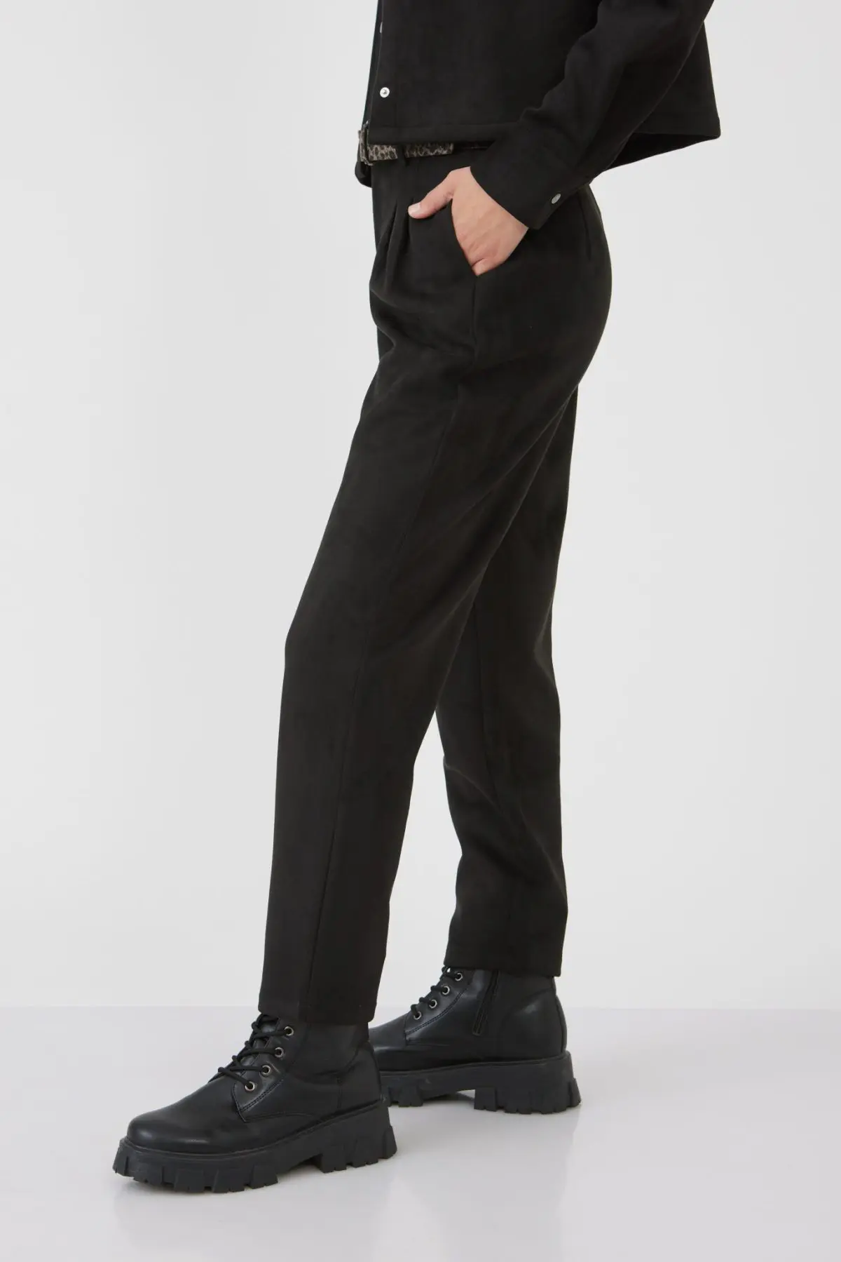 ⁦מכנס זמש⁩ – תמונה ⁦10⁩