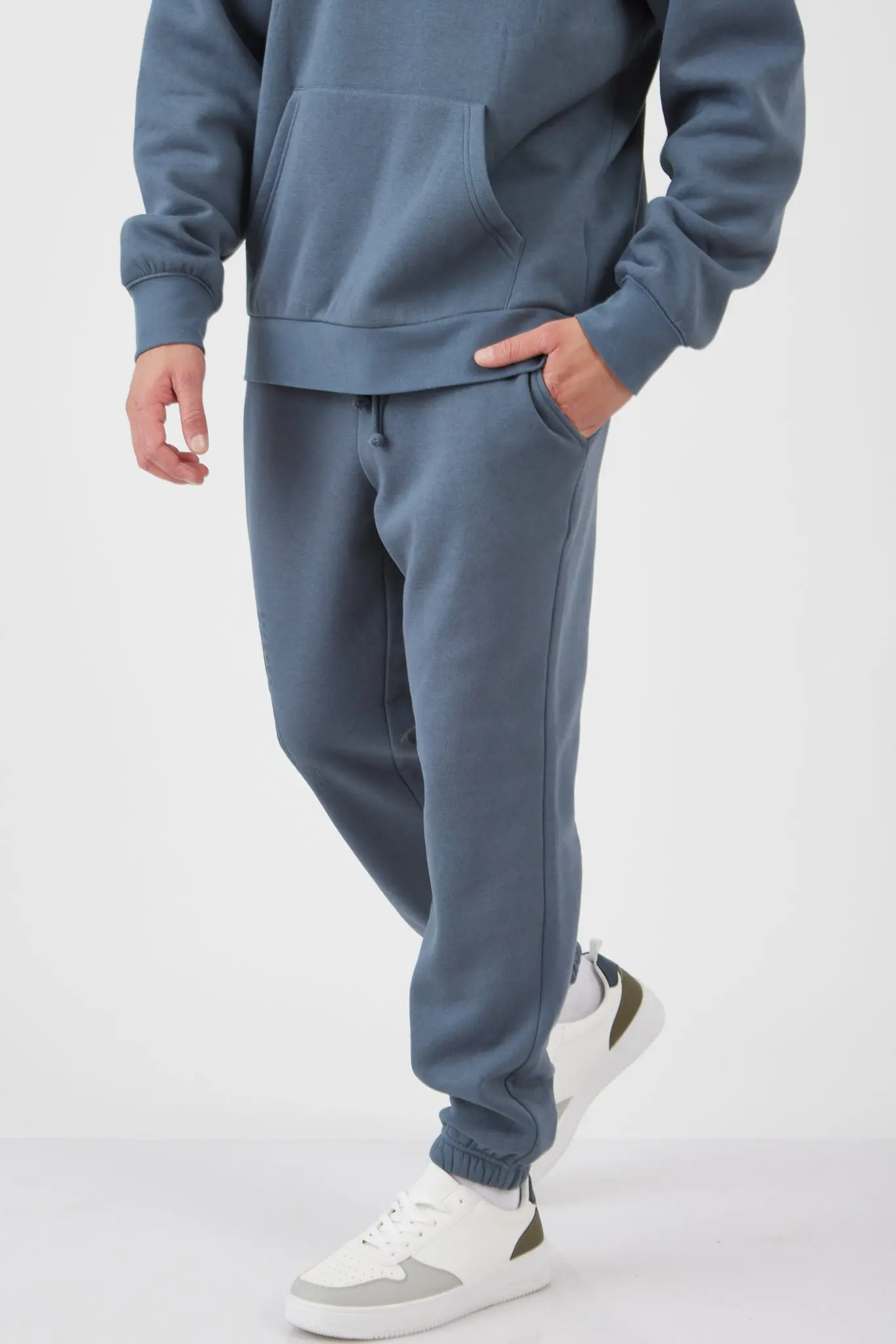 מכנס פוטר עם הדפס -חלק מסט מכנס פוטר עם הדפס -חלק מסט