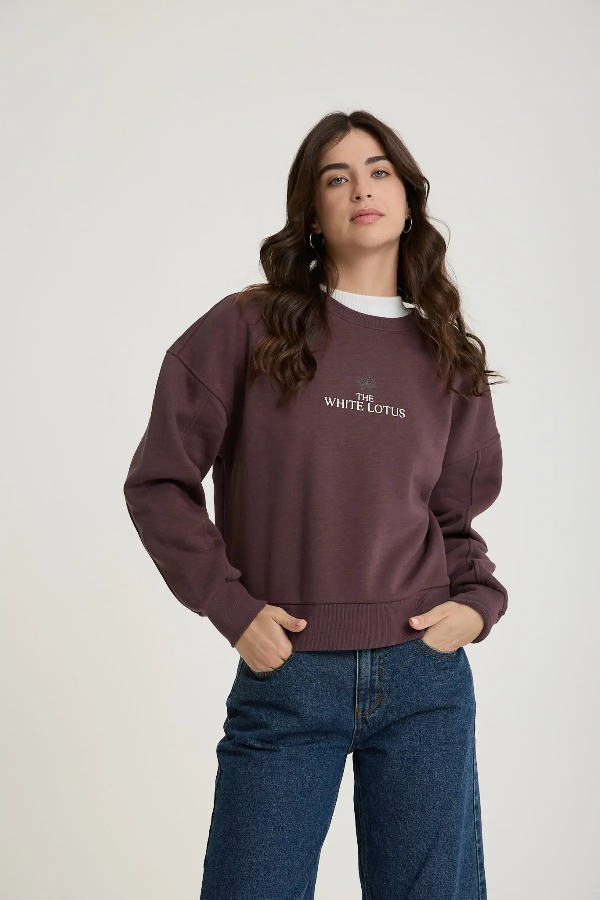 ⁦טופ פוטר הלוטוס הלבן⁩ – תמונה ⁦5⁩