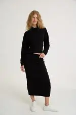 ⁦צווארון Oversize טופ⁩ – תמונה ⁦7⁩