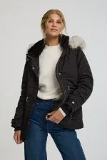 ⁦מעיל עם כובע פרווה⁩ – תמונה ⁦5⁩