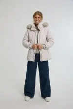 ⁦מעיל עם כובע פרווה⁩ – תמונה ⁦7⁩