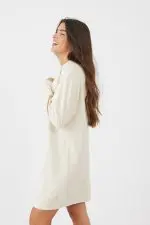 ⁦שמלת מיני OVERSIZE⁩ – תמונה ⁦2⁩