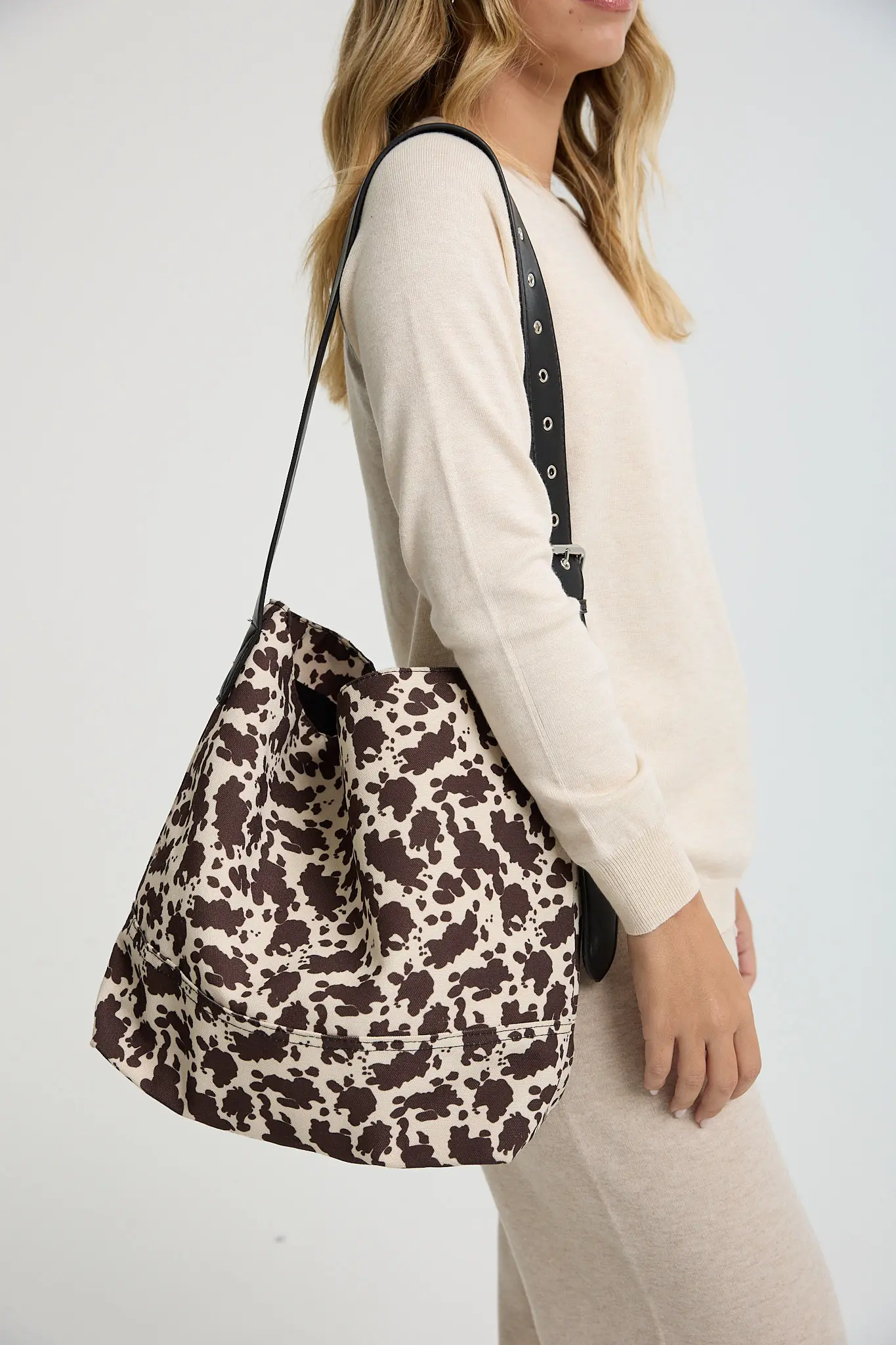 תיק קנבס גדול נשים תיק קנבס גדול נשים