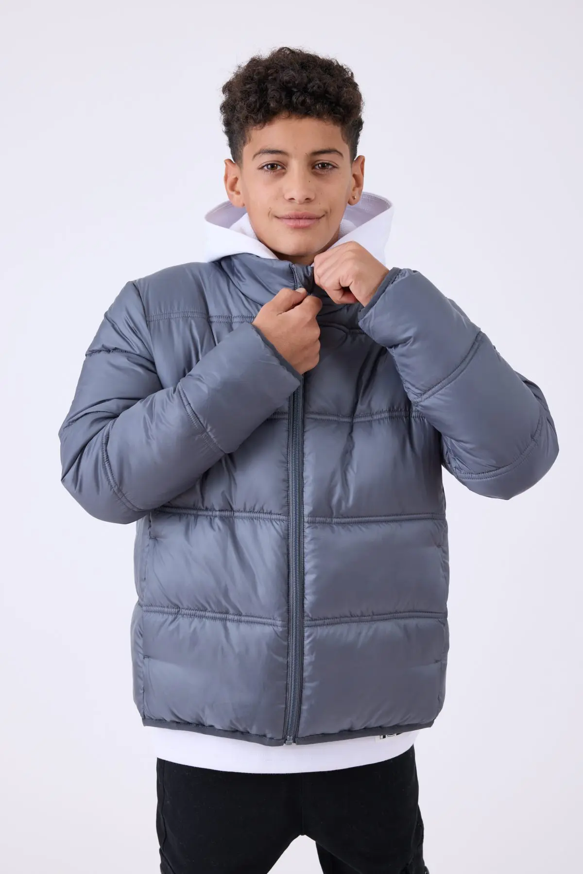 ⁦מעיל⁩ – תמונה ⁦2⁩