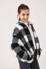 ⁦טופ פליז עם רוכסן⁩ – תמונה ⁦2⁩