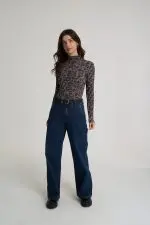 ח. מודפסת צווארון גולף