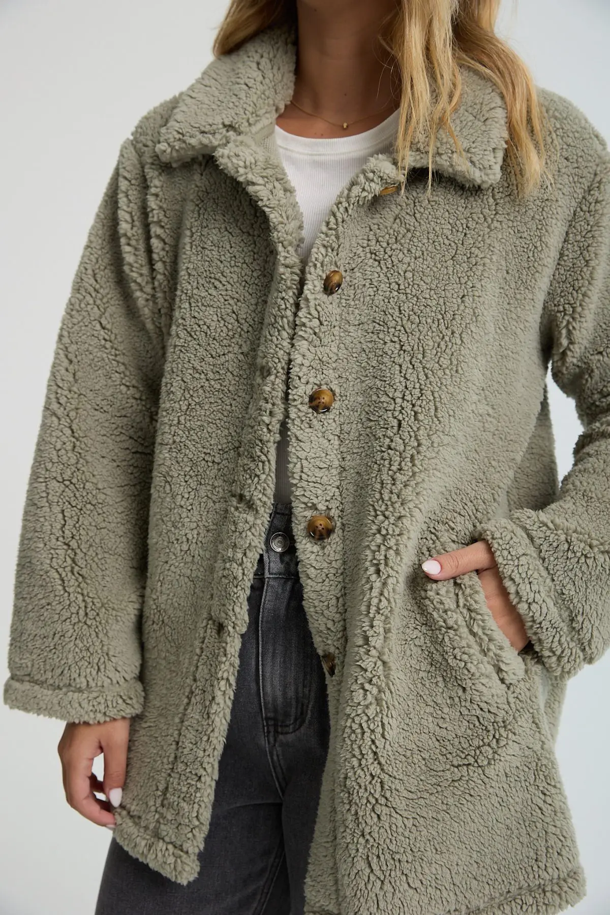 ⁦ג'קט אפרוח⁩ – תמונה ⁦3⁩