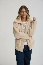 ⁦ג'קט פרווה⁩ – תמונה ⁦2⁩