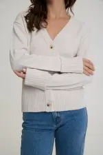 ⁦קרדיגן סריג כפתורים⁩ – תמונה ⁦2⁩