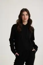 ⁦סריג קרופ עם כובע - חלק מסט⁩ – תמונה ⁦4⁩