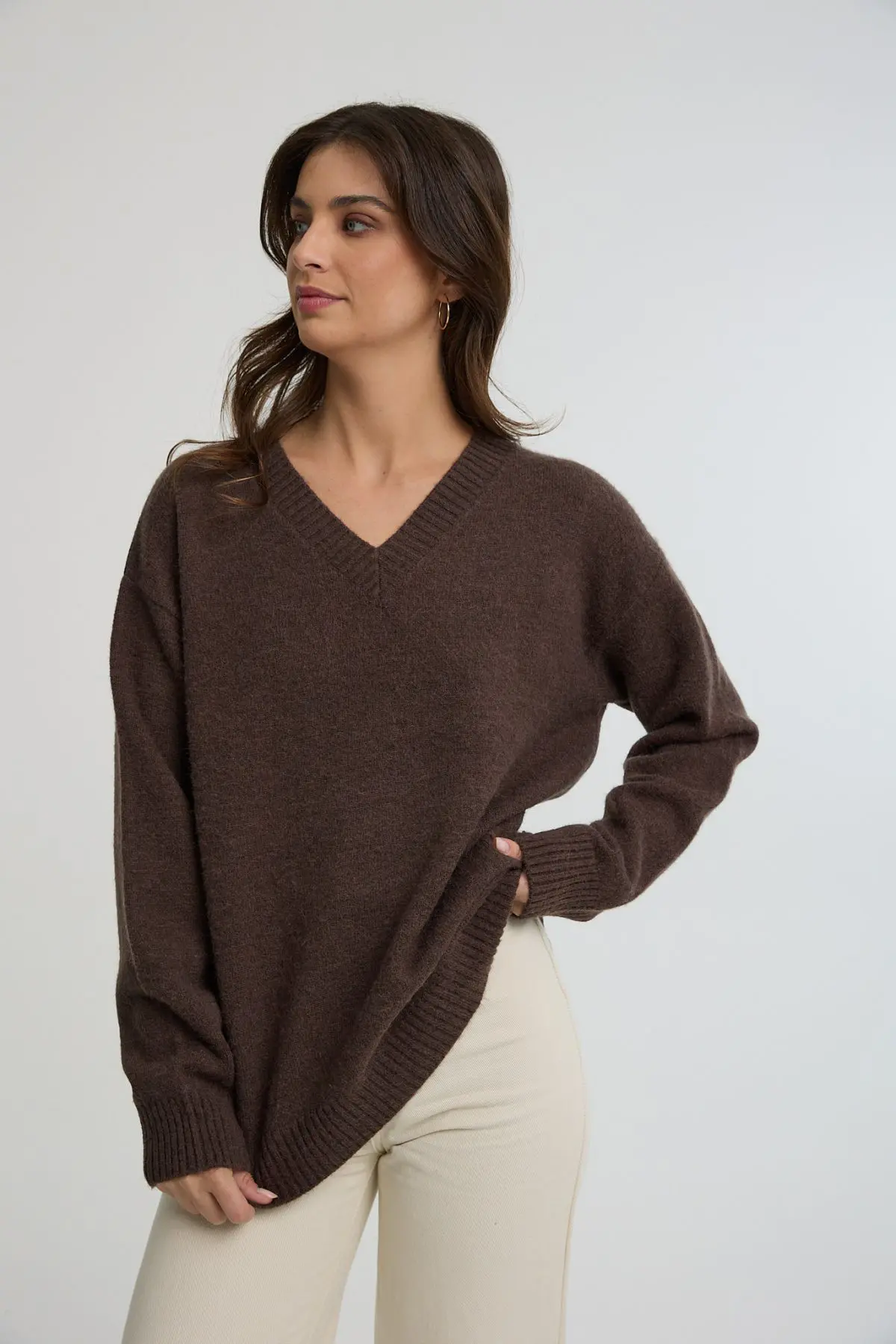 ⁦סריג V⁩ – תמונה ⁦2⁩