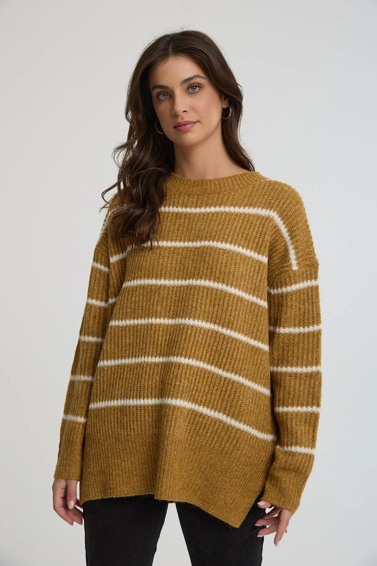 ⁦סריג Oversize⁩ – תמונה ⁦2⁩