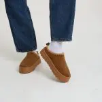 כפכף סוויד עם רקמה נשים