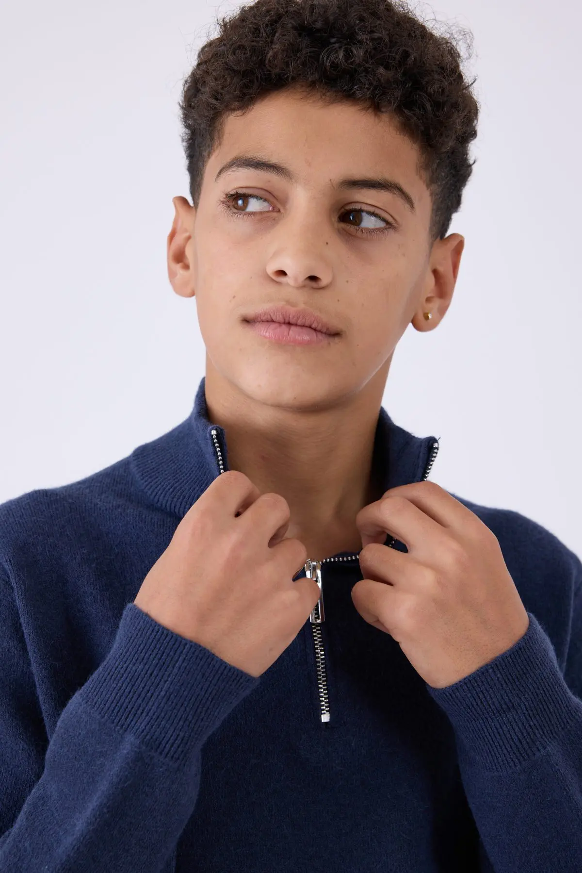 ⁦סריג עם חצי רוכסן⁩ – תמונה ⁦3⁩