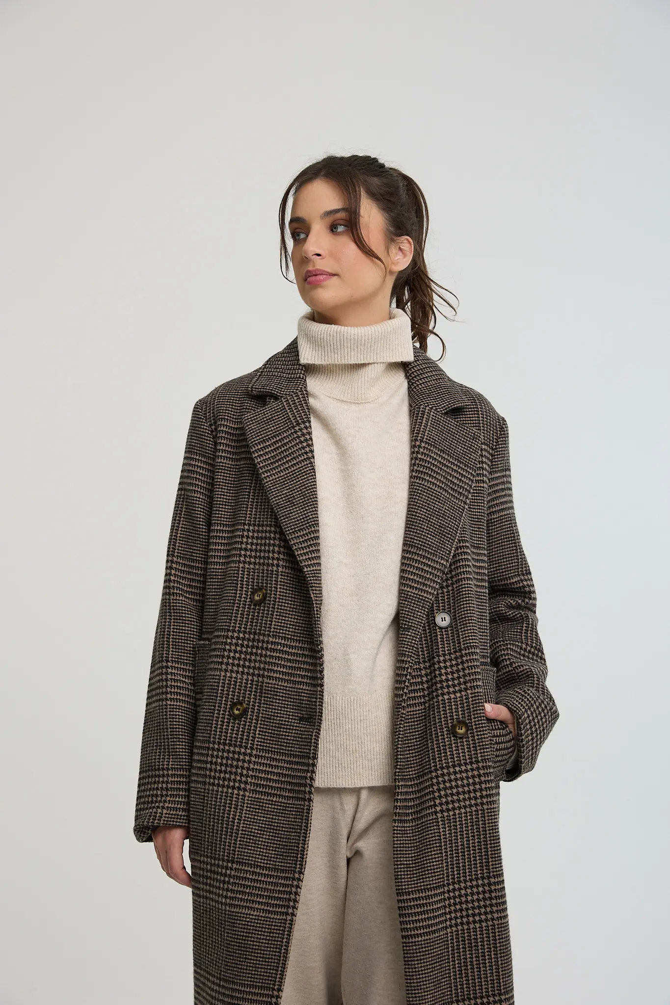 11519469_1 מעיל ארוך משובץ – תמונה 1