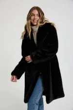 ⁦מעיל פרווה⁩ – תמונה ⁦4⁩