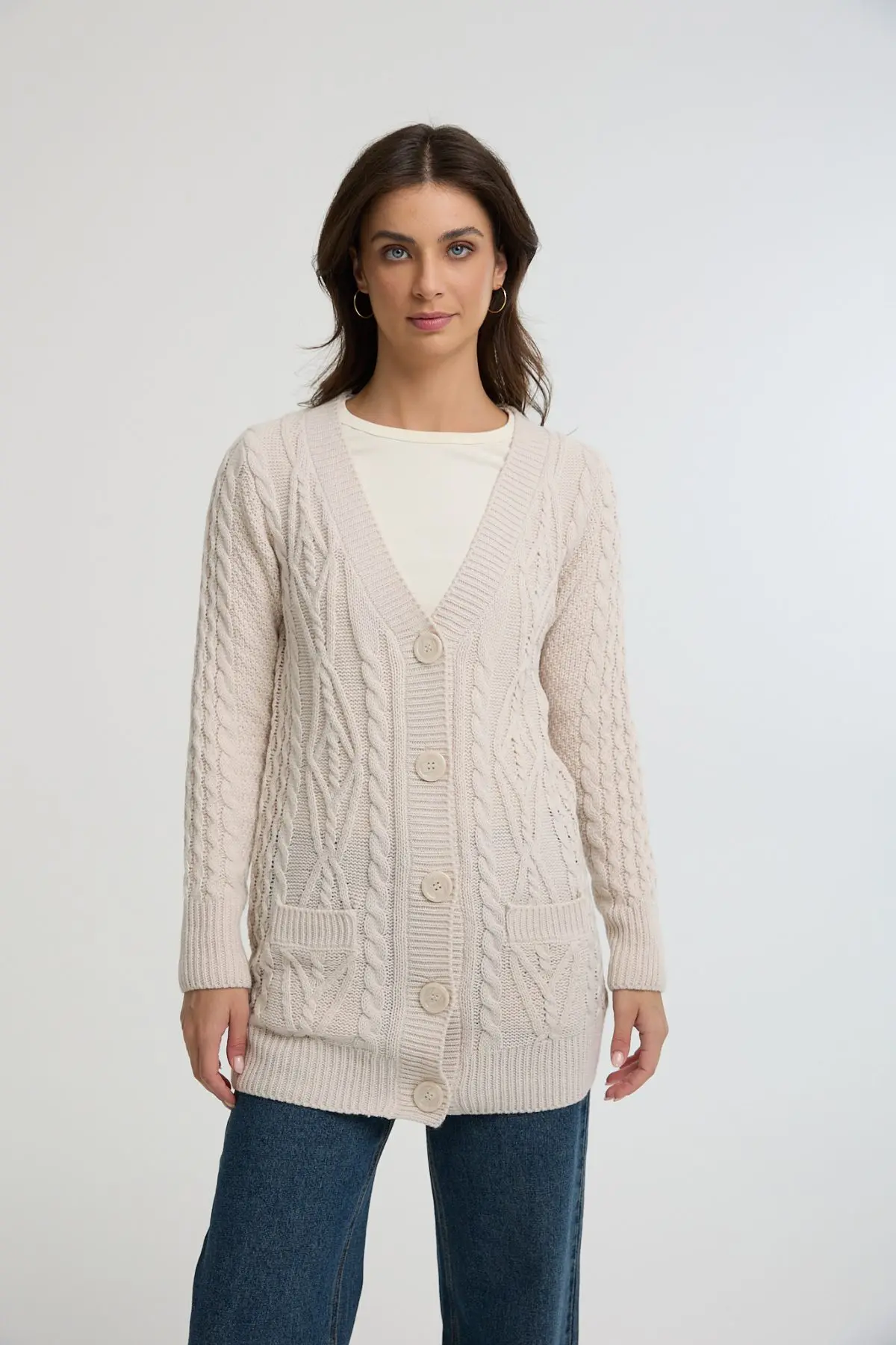 ⁦קרדיגן ארוך סרוג⁩ – תמונה ⁦2⁩