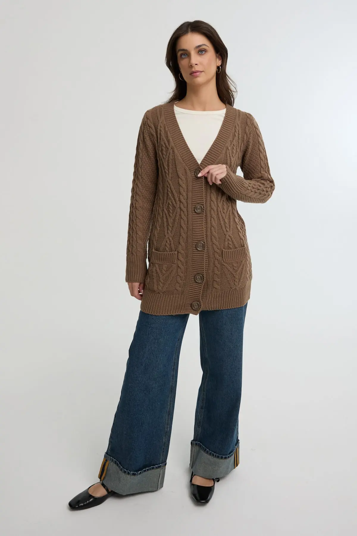 ⁦קרדיגן ארוך סרוג⁩ – תמונה ⁦4⁩