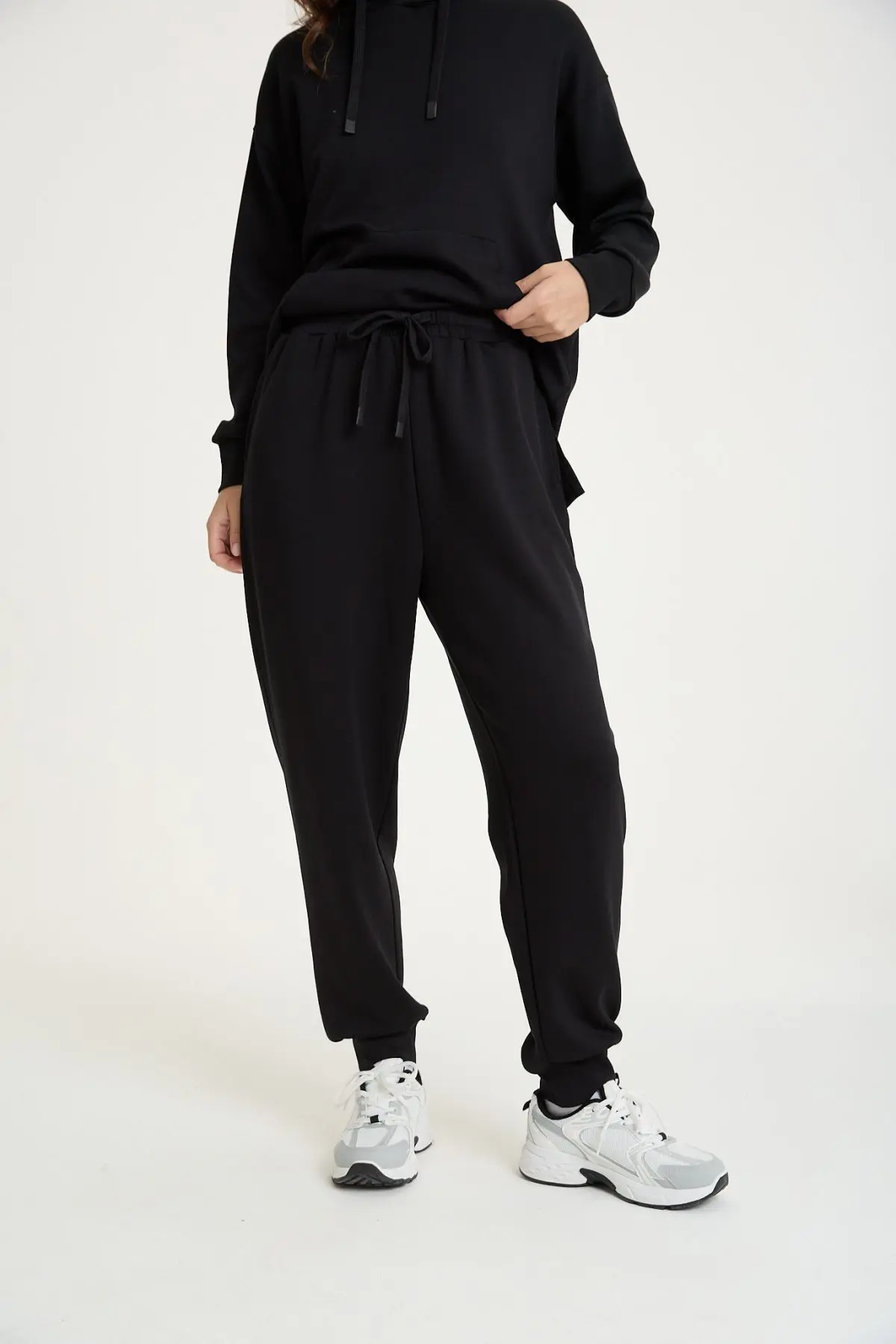 ⁦מכנס מודל- חלק מסט⁩ – תמונה ⁦2⁩