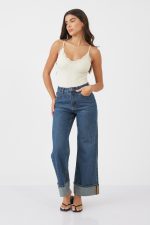 בגד גוף עם תחרה