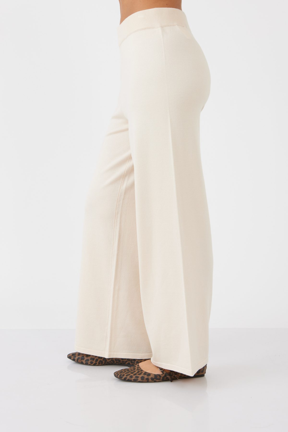 ⁦מכנס סריג- חלק מסט⁩ – תמונה ⁦2⁩