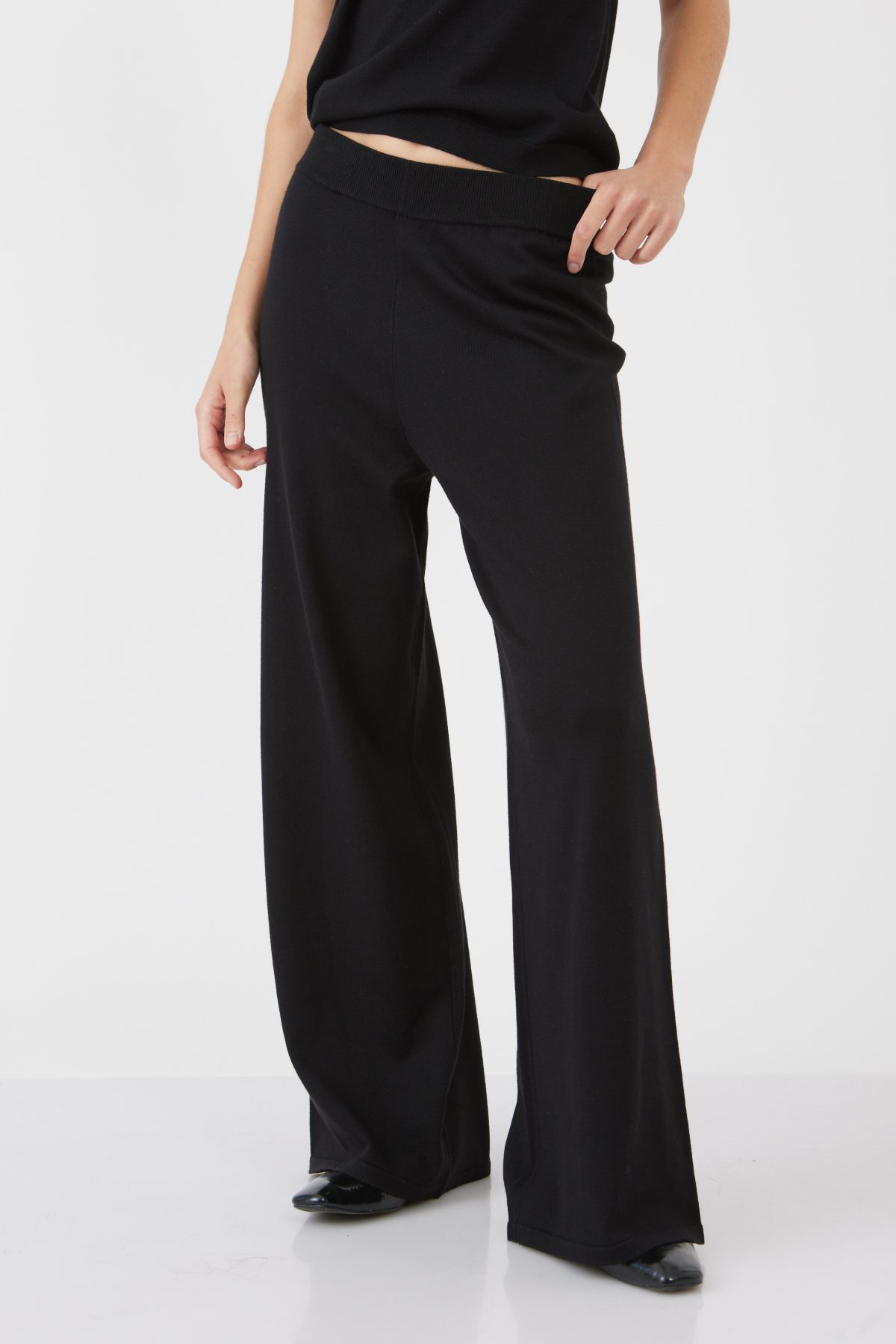 ⁦מכנס סריג- חלק מסט⁩ – תמונה ⁦3⁩