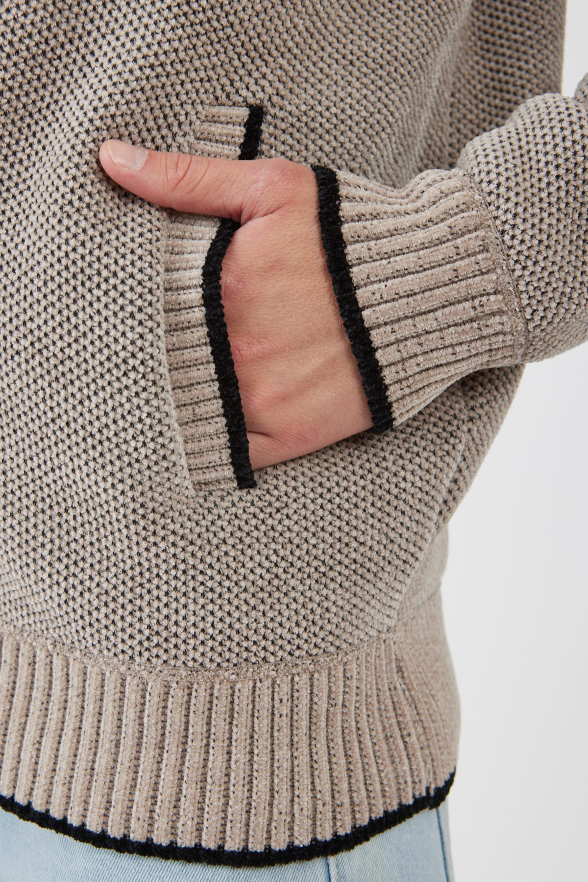 ⁦ג'קט סריג⁩ – תמונה ⁦2⁩