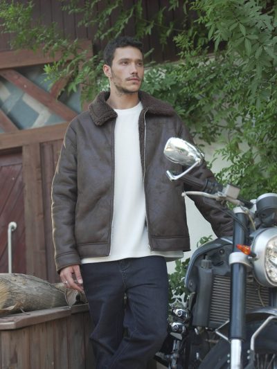 מעיל עם פרווה