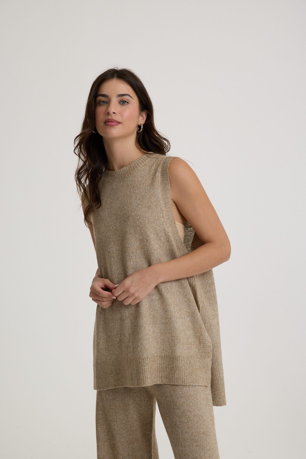 ⁦אפודה סריג⁩ – תמונה ⁦3⁩