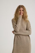 ⁦שמלת סריג⁩ – תמונה ⁦2⁩