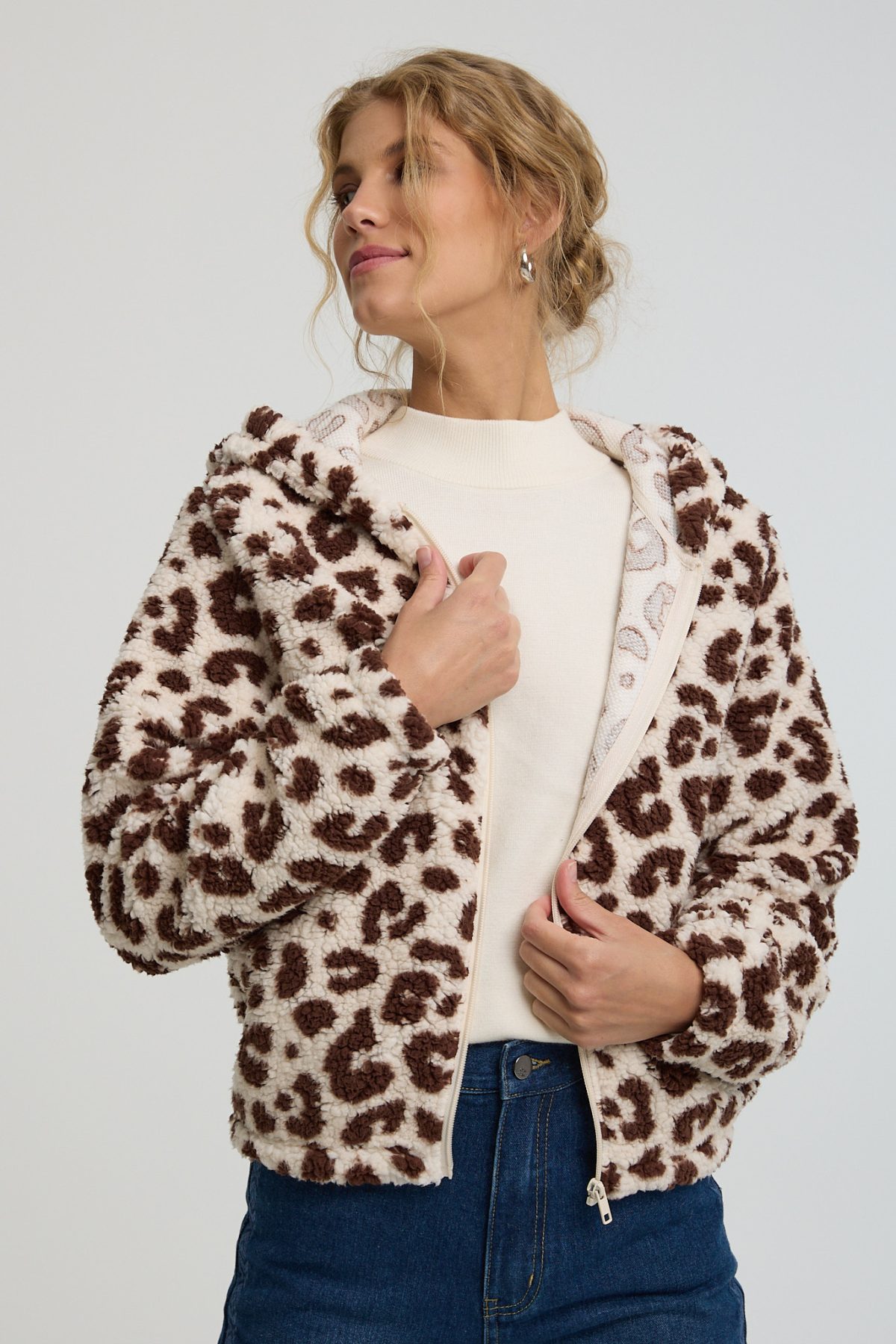 ⁦ג'קט פליז⁩ – תמונה ⁦2⁩