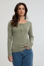 ⁦חולצה ארוכה שטופה⁩ – תמונה ⁦2⁩