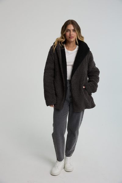 קרדיגן פרווה