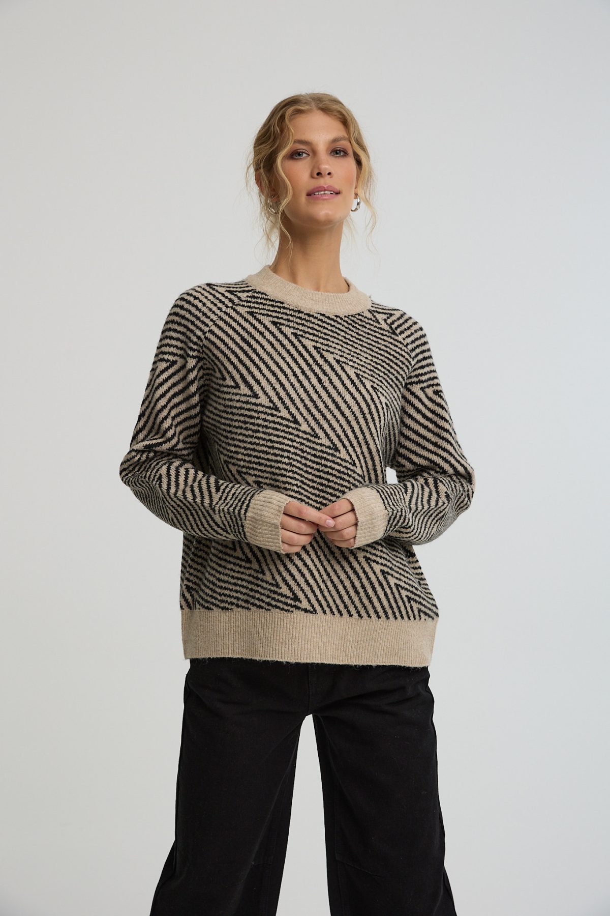 ⁦סריג ג'קארד⁩ – תמונה ⁦5⁩