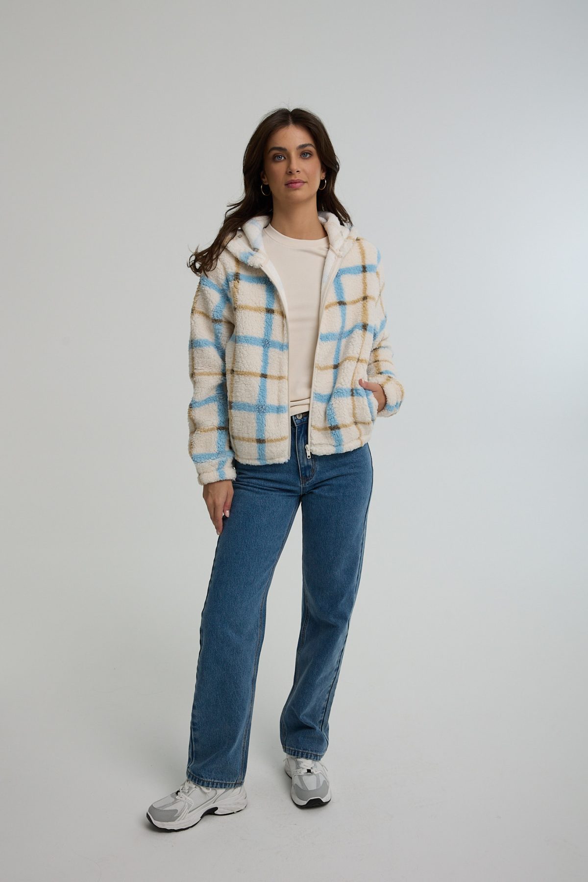 ⁦ג'קט פליז משובץ⁩ – תמונה ⁦3⁩