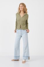 חולצה ארוכה סרוגה מכופתרת