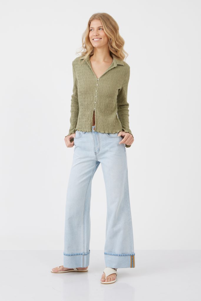 חולצה ארוכה סרוגה מכופתרת