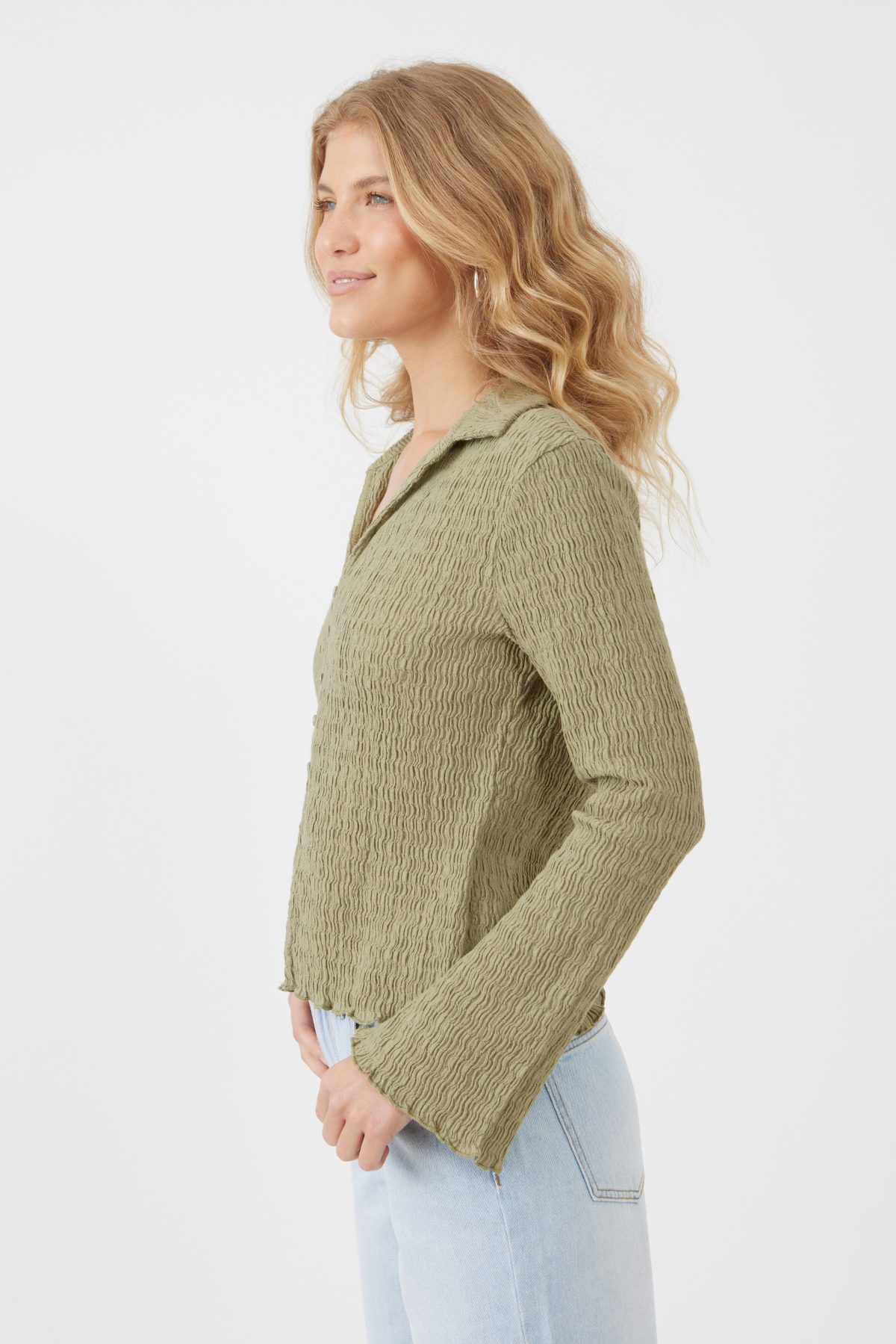 ⁦חולצה ארוכה סרוגה מכופתרת⁩ – תמונה ⁦3⁩