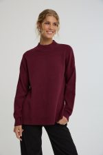 ⁦סריג גולף עם פתחים⁩ – תמונה ⁦6⁩