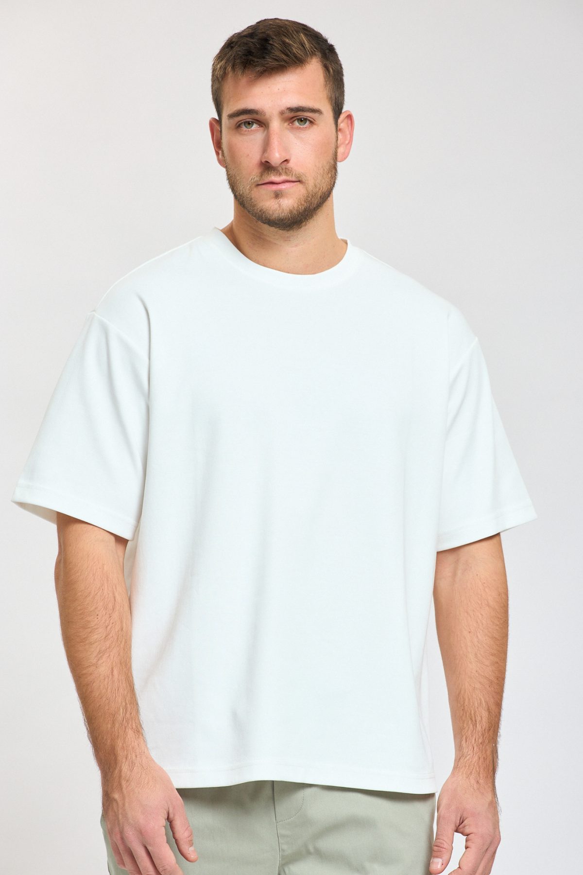 ⁦ח. Oversize⁩ – תמונה ⁦2⁩