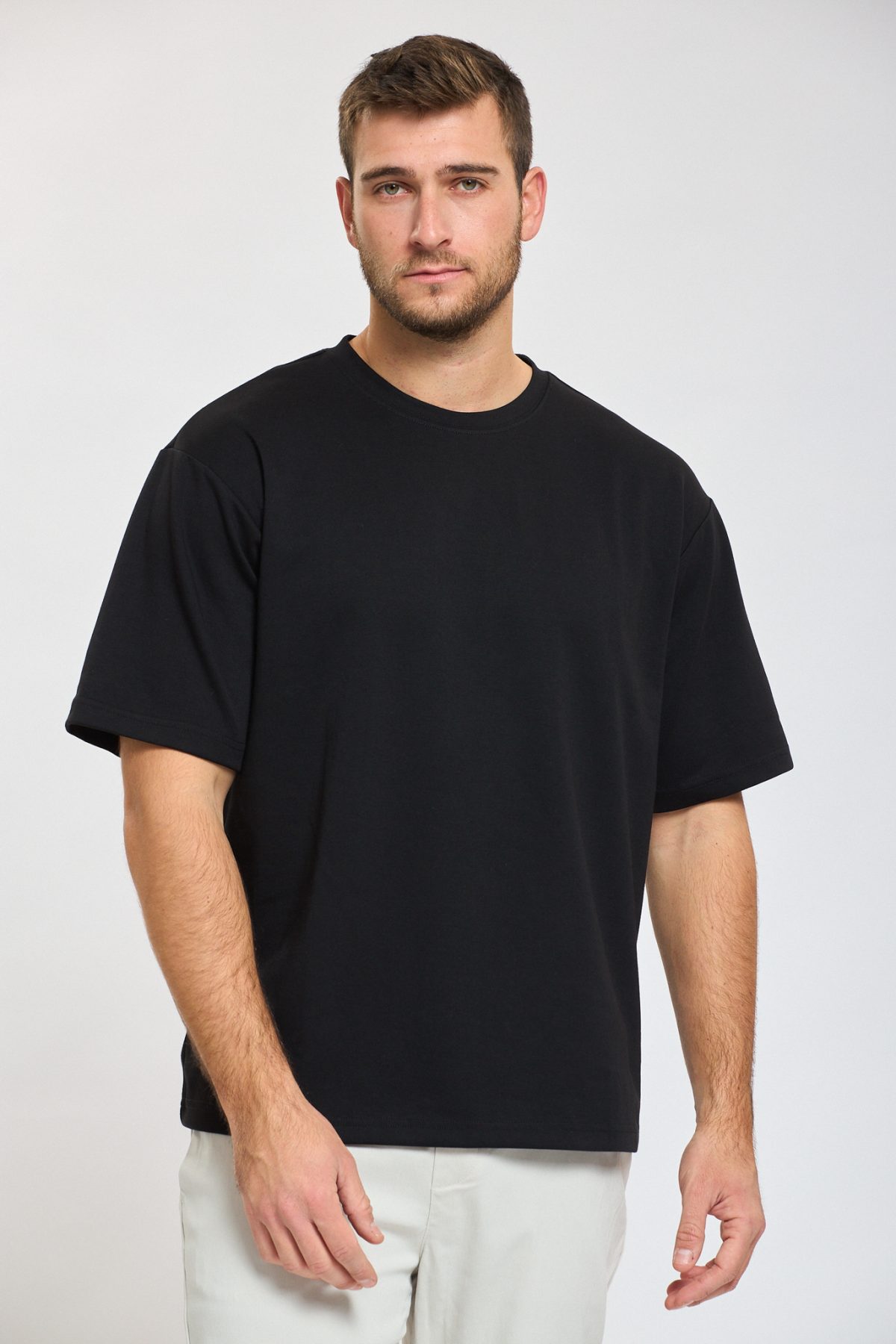 ⁦ח. Oversize⁩ – תמונה ⁦3⁩