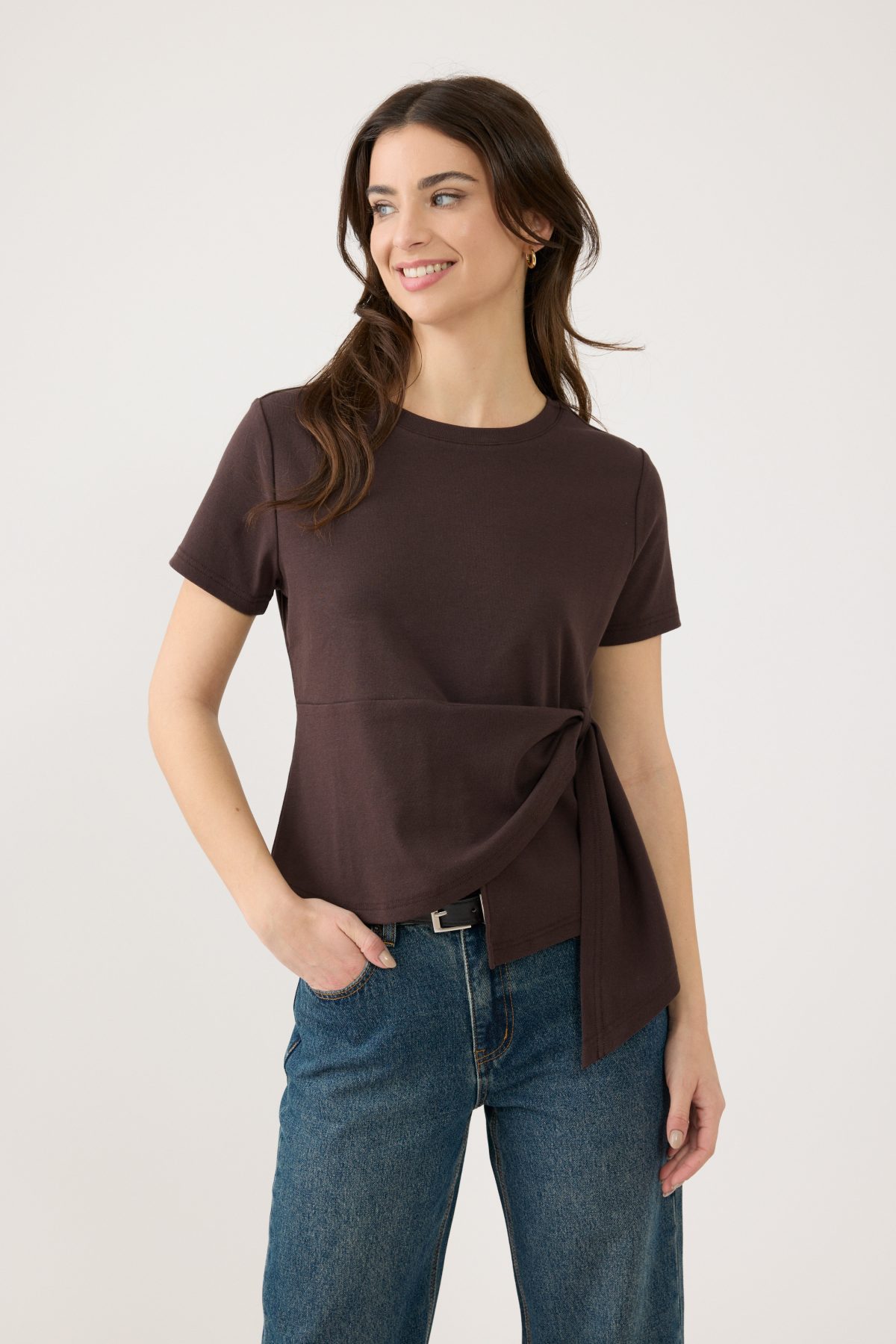 ⁦ח. עם קשירה בצד⁩ – תמונה ⁦7⁩